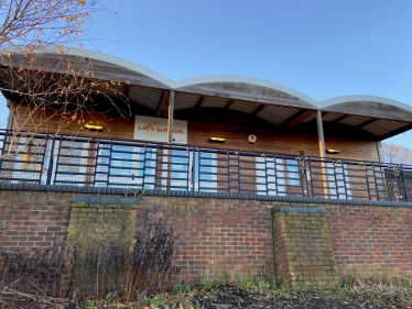 Cafe Sunshine on Twickenham Riverside - under threat?